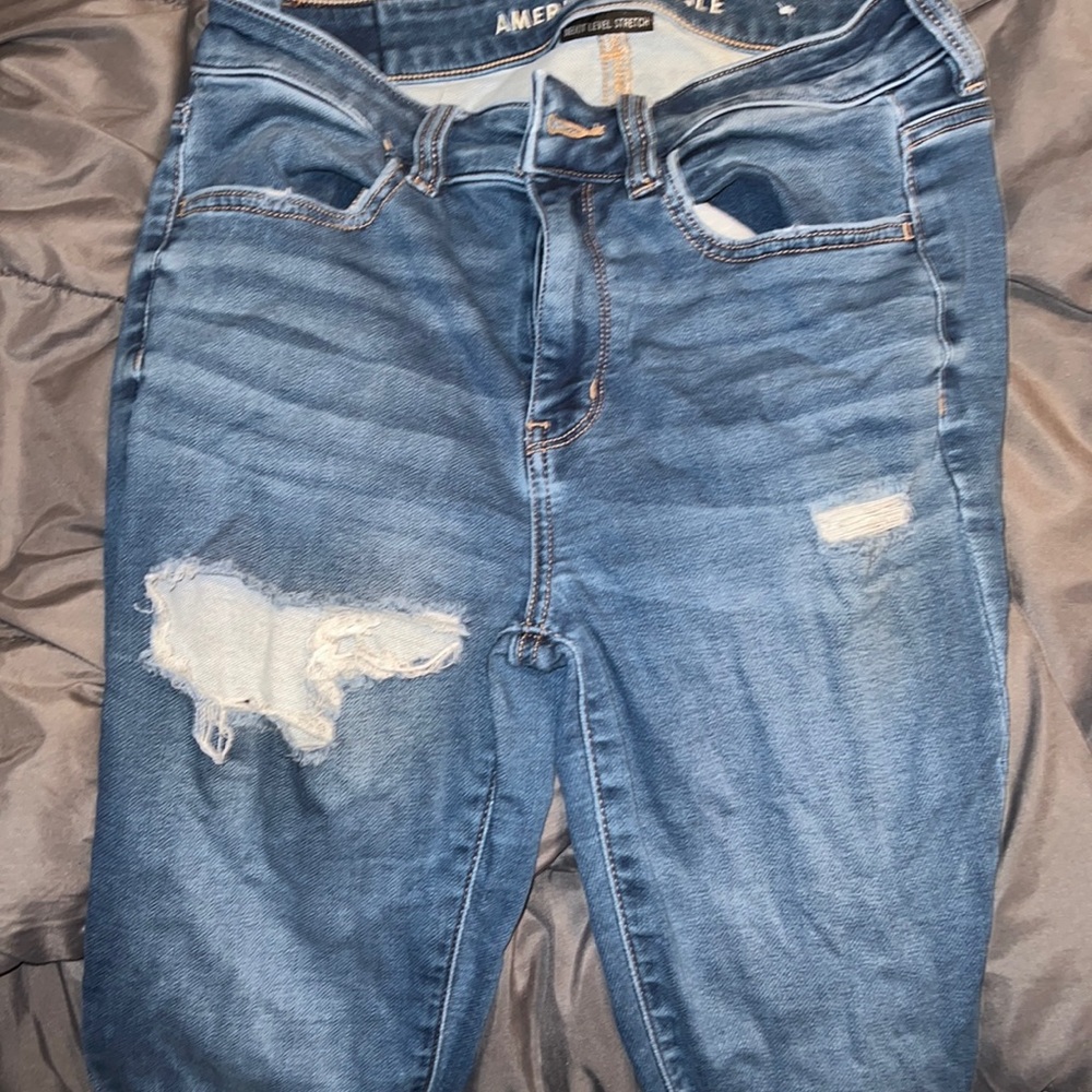 American Eagle Size 6 Distressed Jeggings